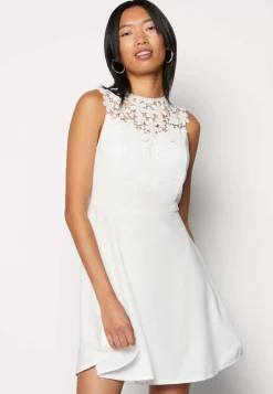 Wal G Accessorie Neck Skater Dress – Cocktail Dress / Party Dress . Special|Women Dress