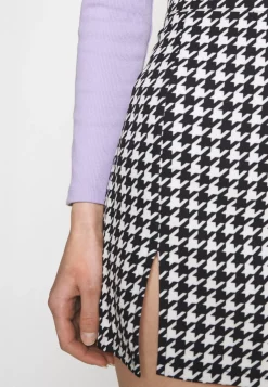 Wal G Gemma Dog Tooth Skirt – Mini Skirt . Popular|Women Skirt