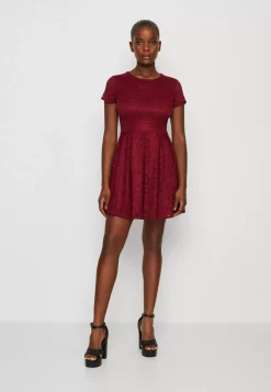 Wal G Leona Skater Dress – Cocktail Dress / Party Dress . Excellent|Women Dress
