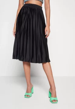 Wal G Penny Pleat Skirt – Pleated Skirt . Free Delivery|Women Skirt
