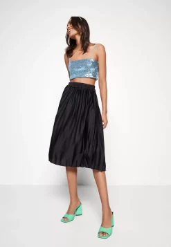 Wal G Penny Pleat Skirt – Pleated Skirt . Free Delivery|Women Skirt