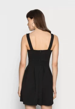 Wal G Pleated Fit And Flare – Cocktail Dress / Party Dress . Discount Online|Women Dress