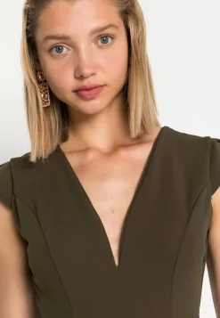 Wal G Short Sleeve V Neck – Jumpsuit . Sale|Women Jumpsuit