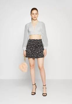 Wal G Wgxzl Wedding – Bessie Mesh Sleeve V Neck Crop Top – Blouse . Online Sales|Women Top